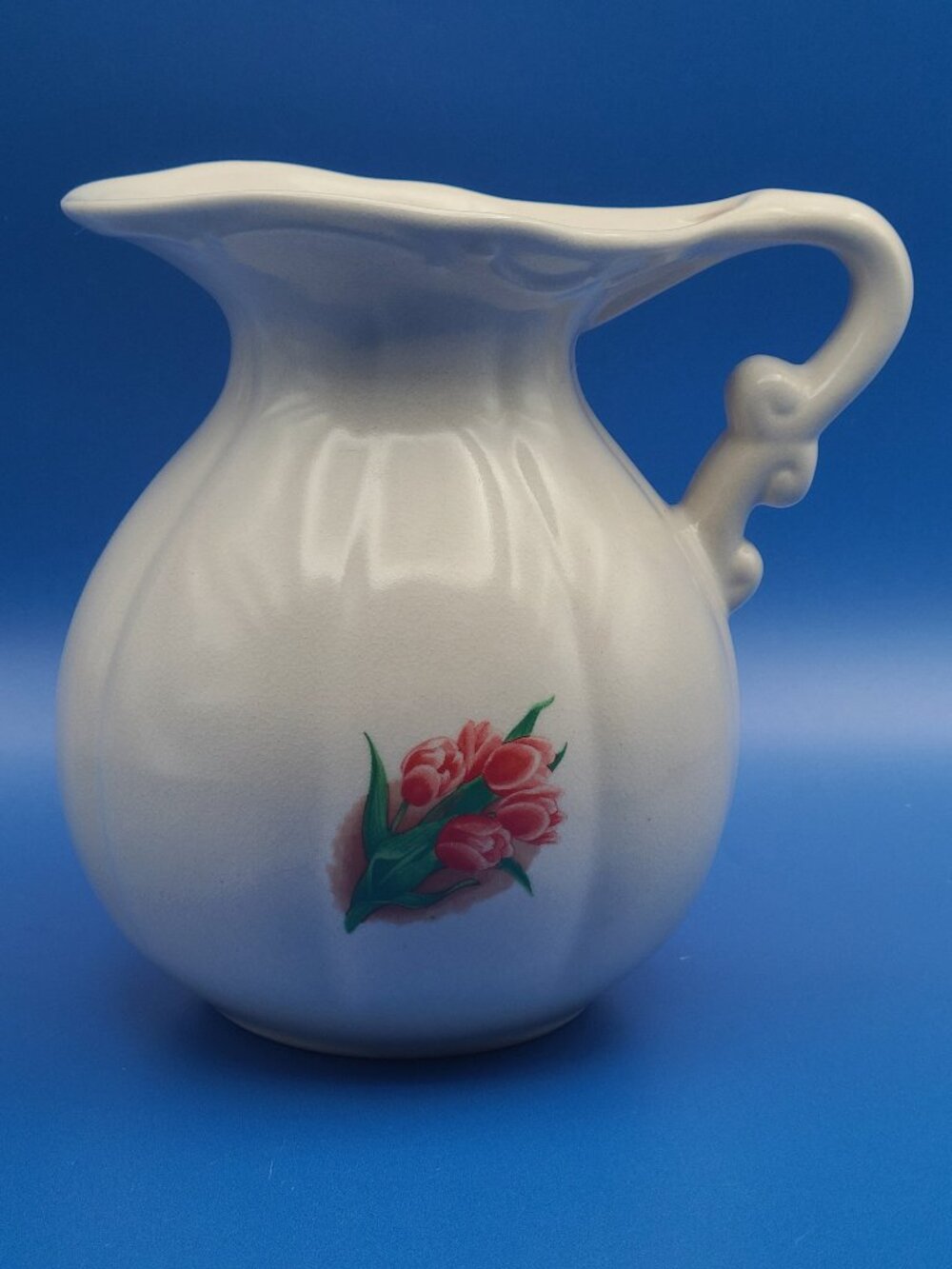 CLEARANCE Betallic Inc Vintage Melon Shaped Pitcher Vase Tulip 5.75" AS IS